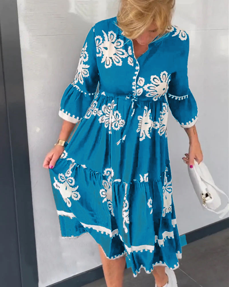 Elegant floral dress with 3/4 sleeves