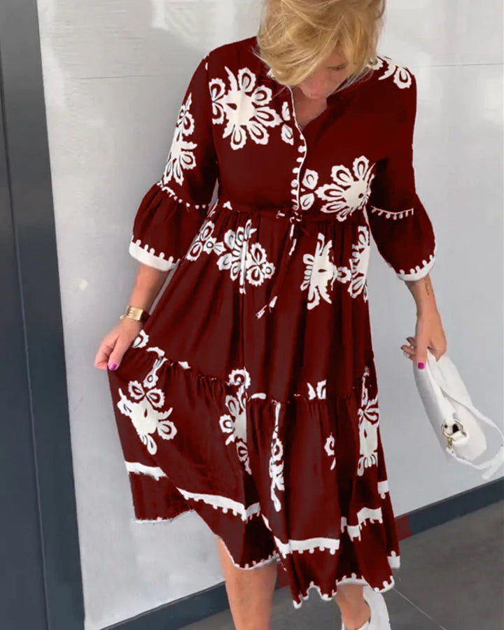 Elegant floral dress with 3/4 sleeves