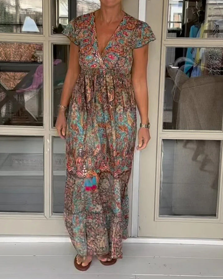 Trendy printed summer dress with a V-neck