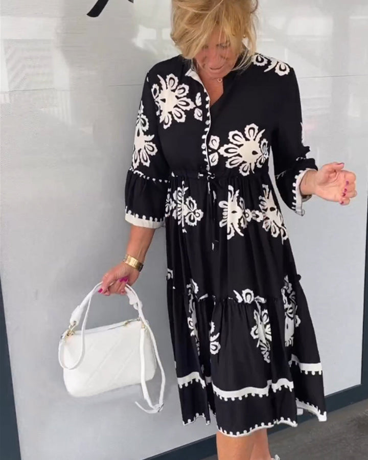 Elegant floral dress with 3/4 sleeves