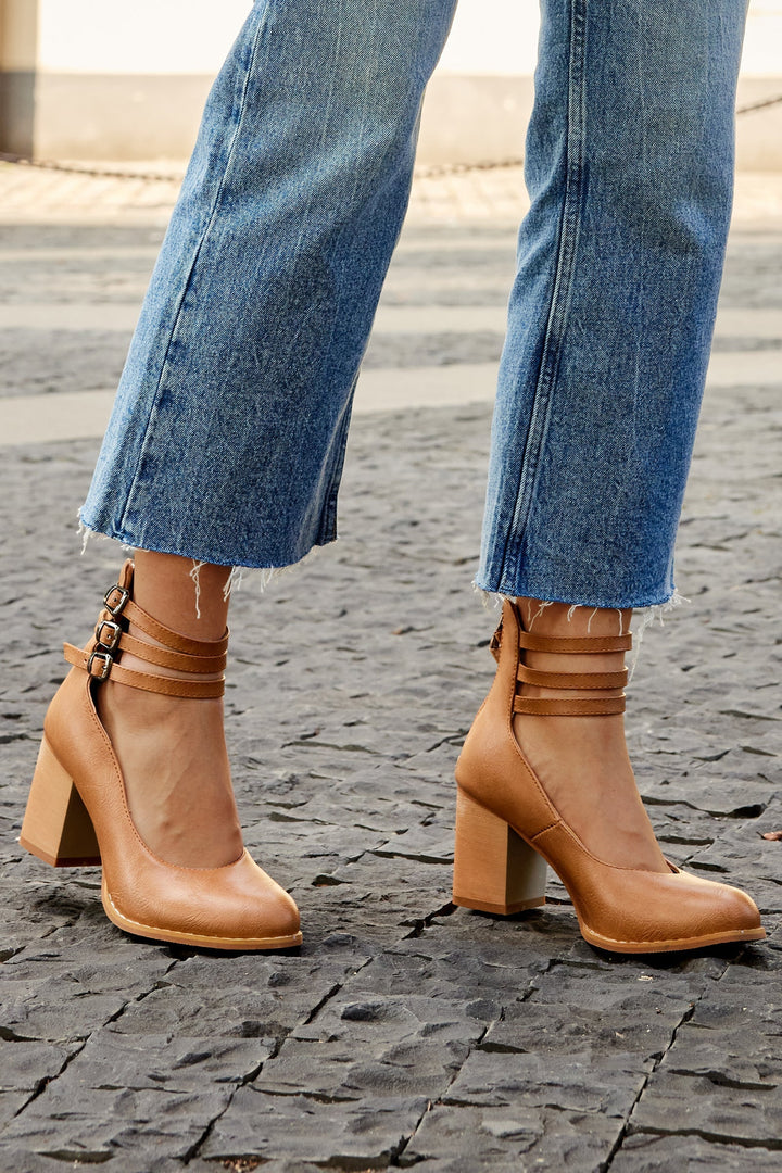 Casilda™ | Smooth Sandals with Ankle Strap and Thick Heel