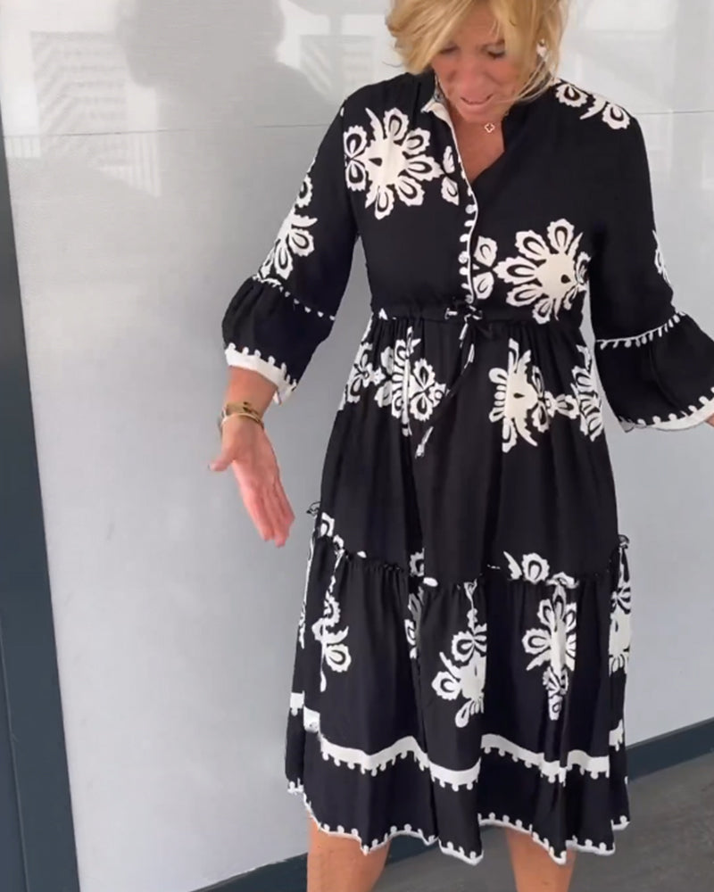 Elegant floral dress with 3/4 sleeves