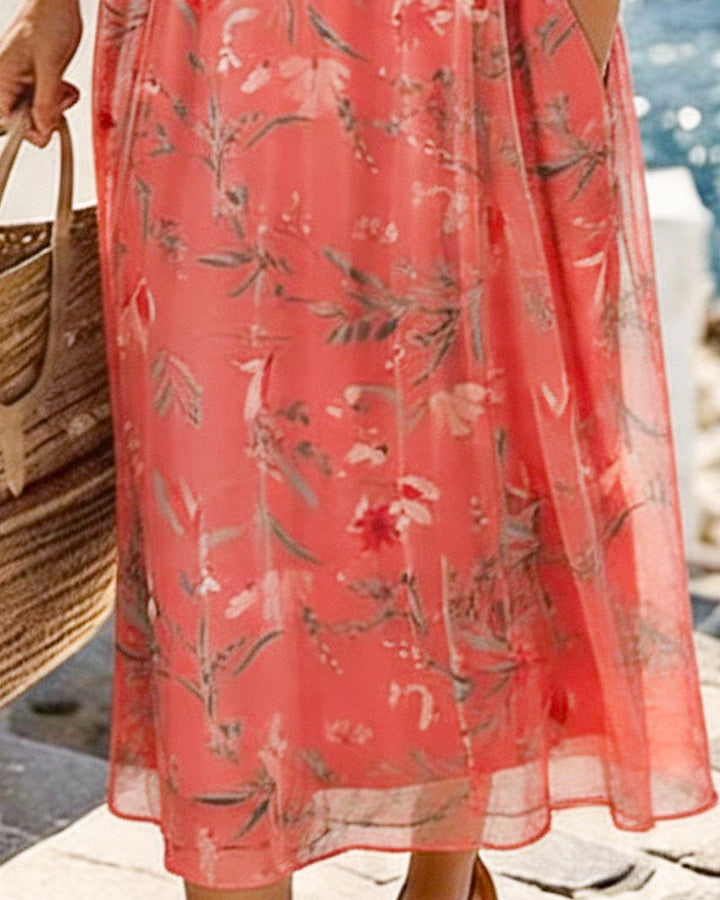 María | Loose and Lightweight Floral Midi Dress