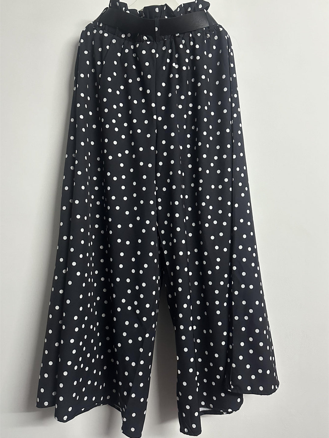 MARLOWE – Plus Size Polka Dot Wide-Leg Trousers
