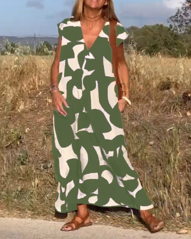 Stylish dress with a trendy print and V-neck