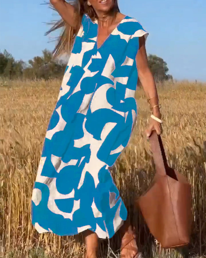 Stylish dress with a trendy print and V-neck
