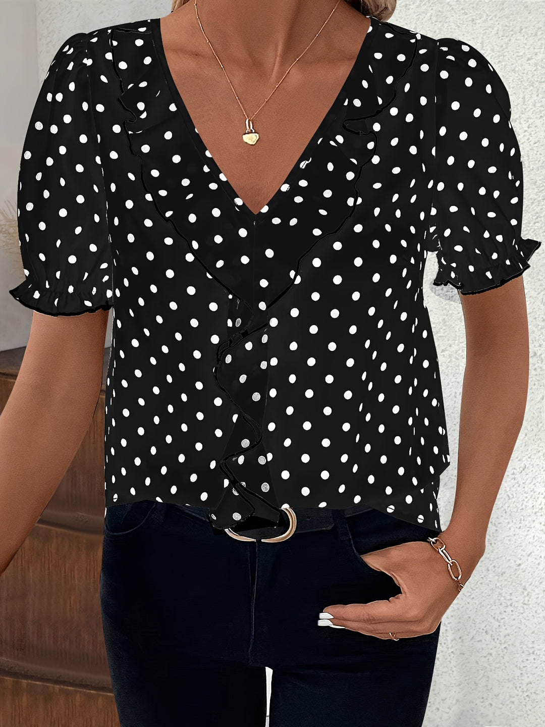 LILA – Lace Color Block Bubble Sleeve Blouse
