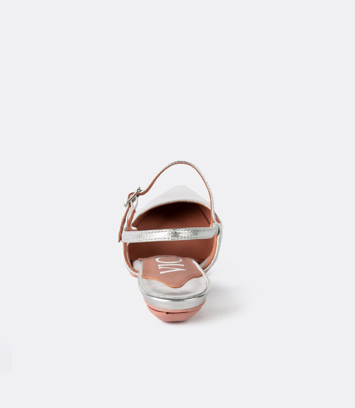 Buckle Slingback in Silver