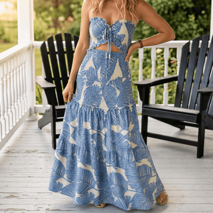 Liriosa™ – Palm-Print Strapless Maxi Dress
