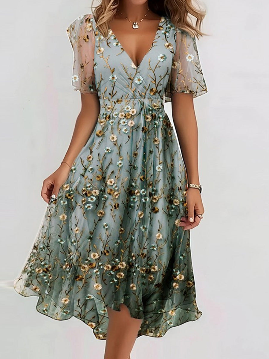Greta | Floral Print V-Neck Short Sleeve Dress