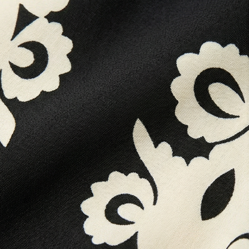 Vivara™ – Baroque Print Flutter Sleeve Maxi Dress