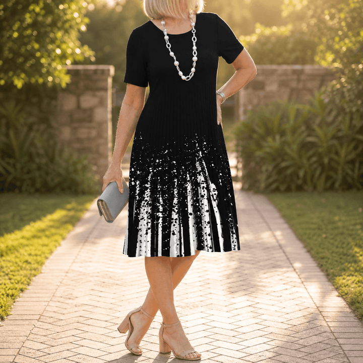Vivara™ – Pleated Gradient Print Dress